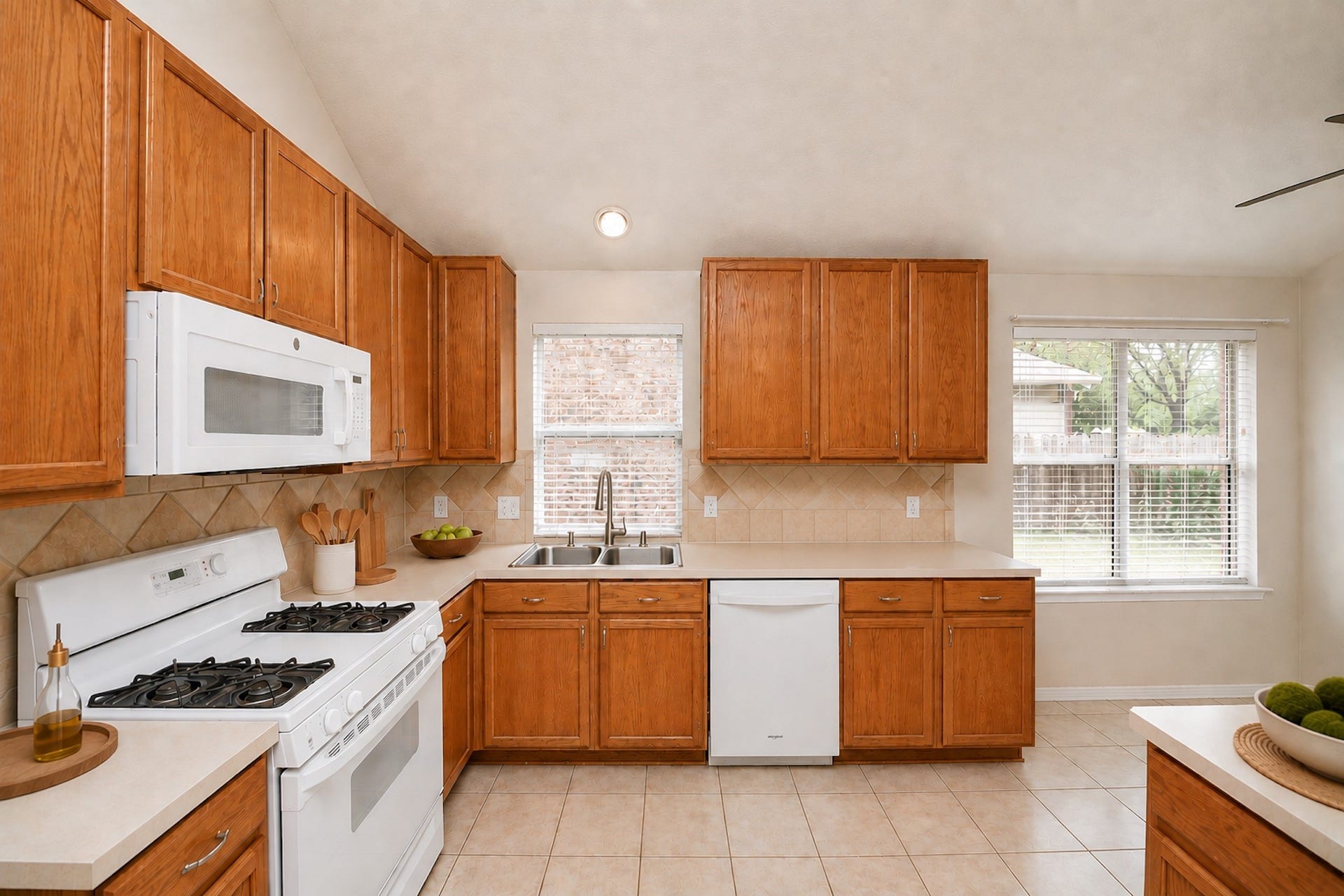 19527 Winding Canyon Lane, Katy, TX 77449 Virtually Staged