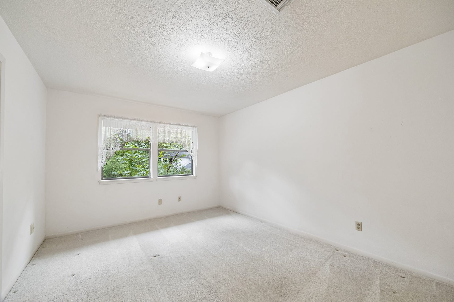 2310 Mill Lake Drive, Kingwood, TX 77339 2310 Mill Lake Drive, Kingwood, TX 77339