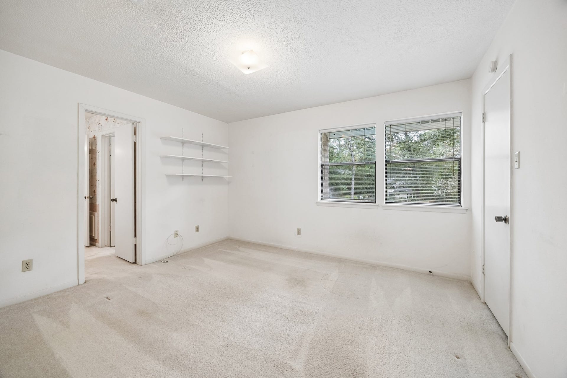 2310 Mill Lake Drive, Kingwood, TX 77339 2310 Mill Lake Drive, Kingwood, TX 77339