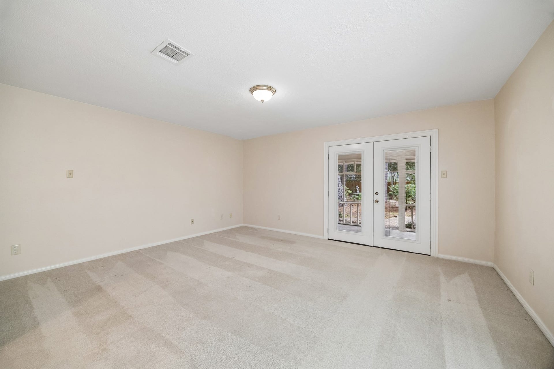 2310 Mill Lake Drive, Kingwood, TX 77339 2310 Mill Lake Drive, Kingwood, TX 77339