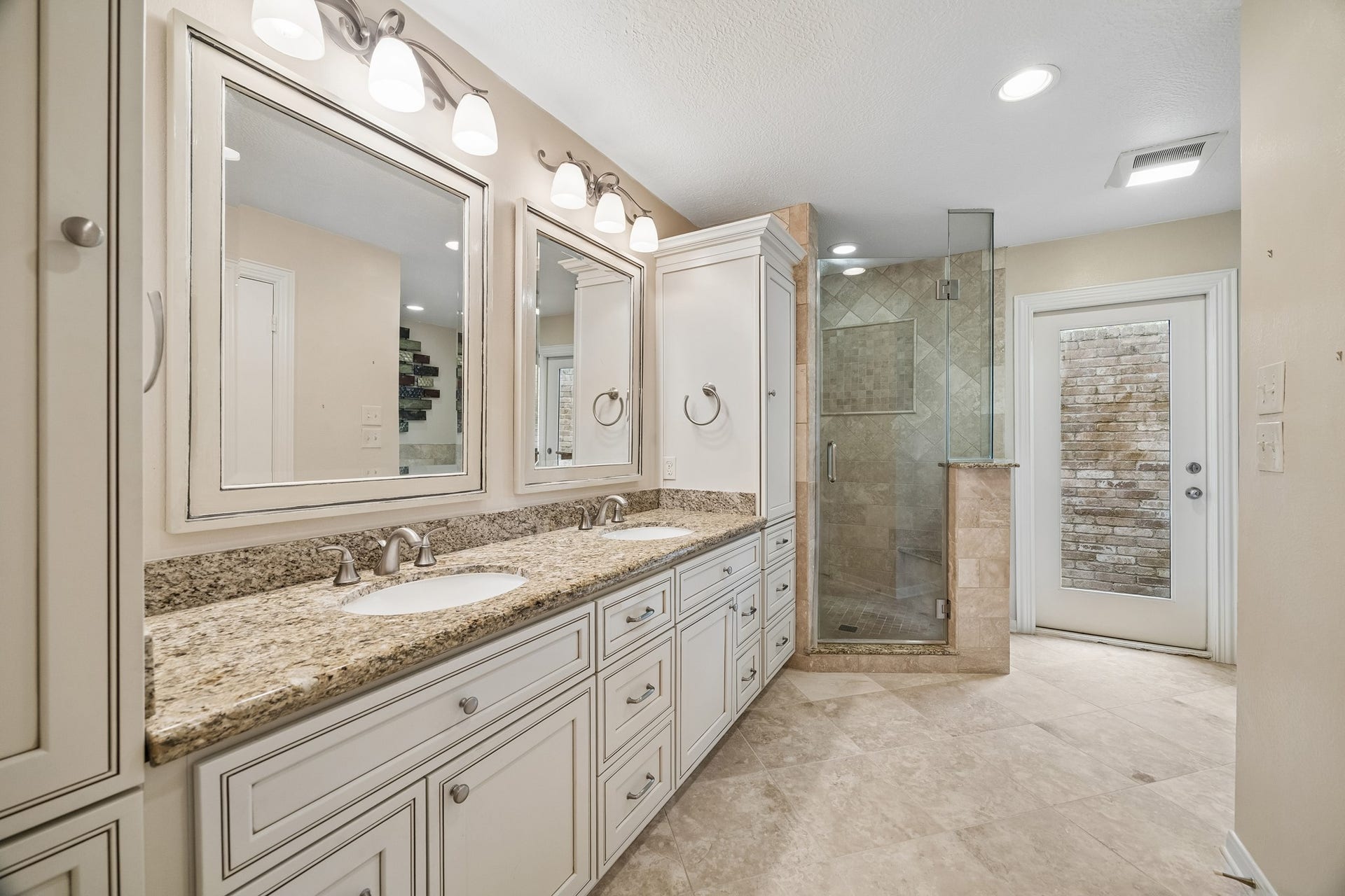 2310 Mill Lake Drive, Kingwood, TX 77339 2310 Mill Lake Drive, Kingwood, TX 77339