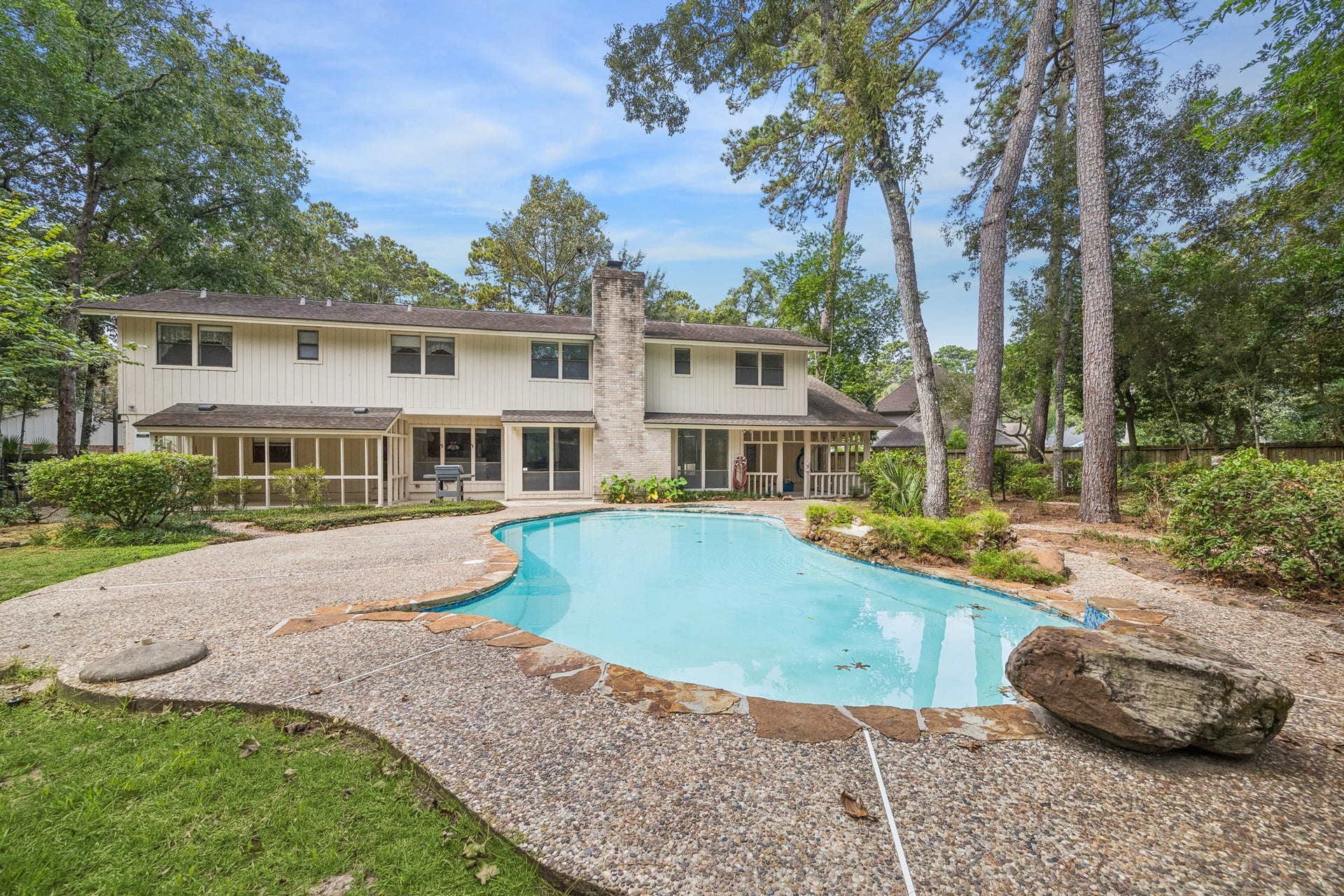 2310 Mill Lake Drive, Kingwood, TX 77339 2310 Mill Lake Drive, Kingwood, TX 77339
