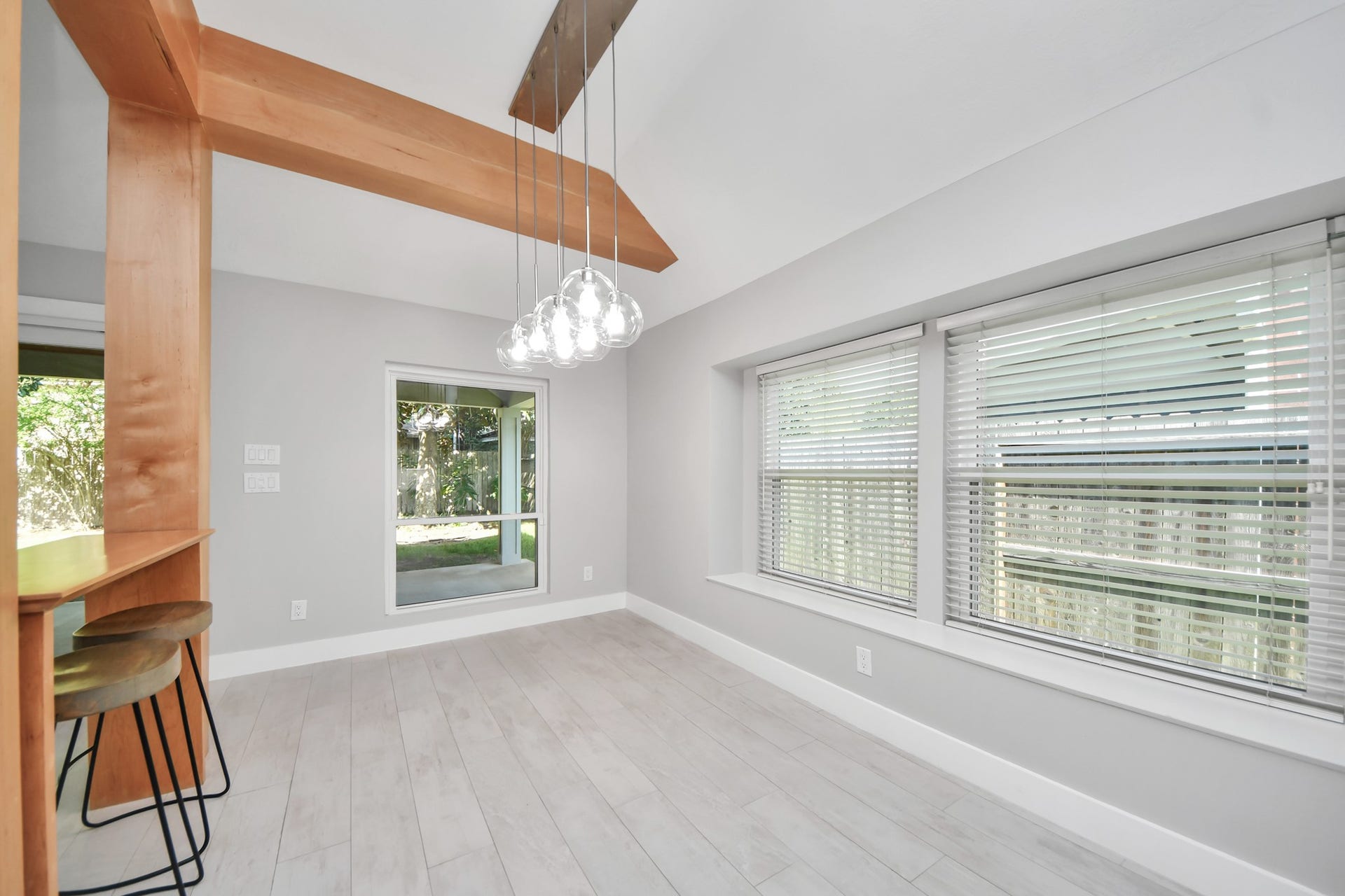 14143 Faulkey Gully, Houston, TX 77070