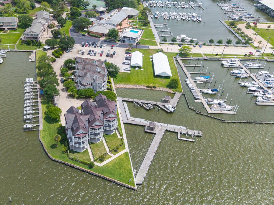 Property photo for 2447 Lakewood Pointe, Seabrook, TX