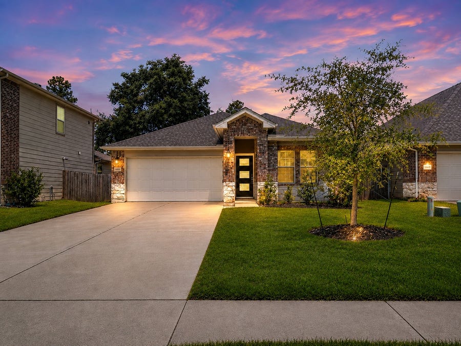 Property photo for 12900 S Winding Pines Drive, Tomball, TX