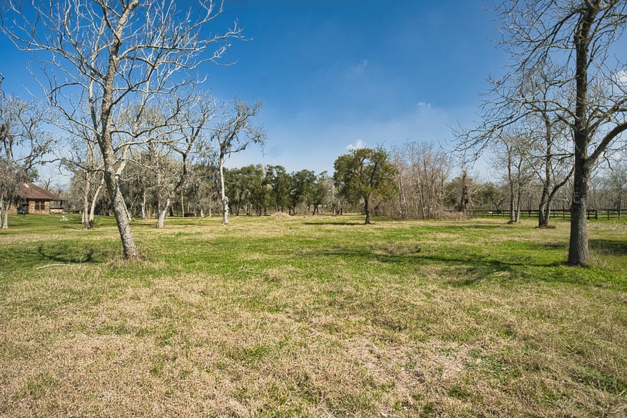 Property photo for 3018 Bayou View Court, Richwood, TX