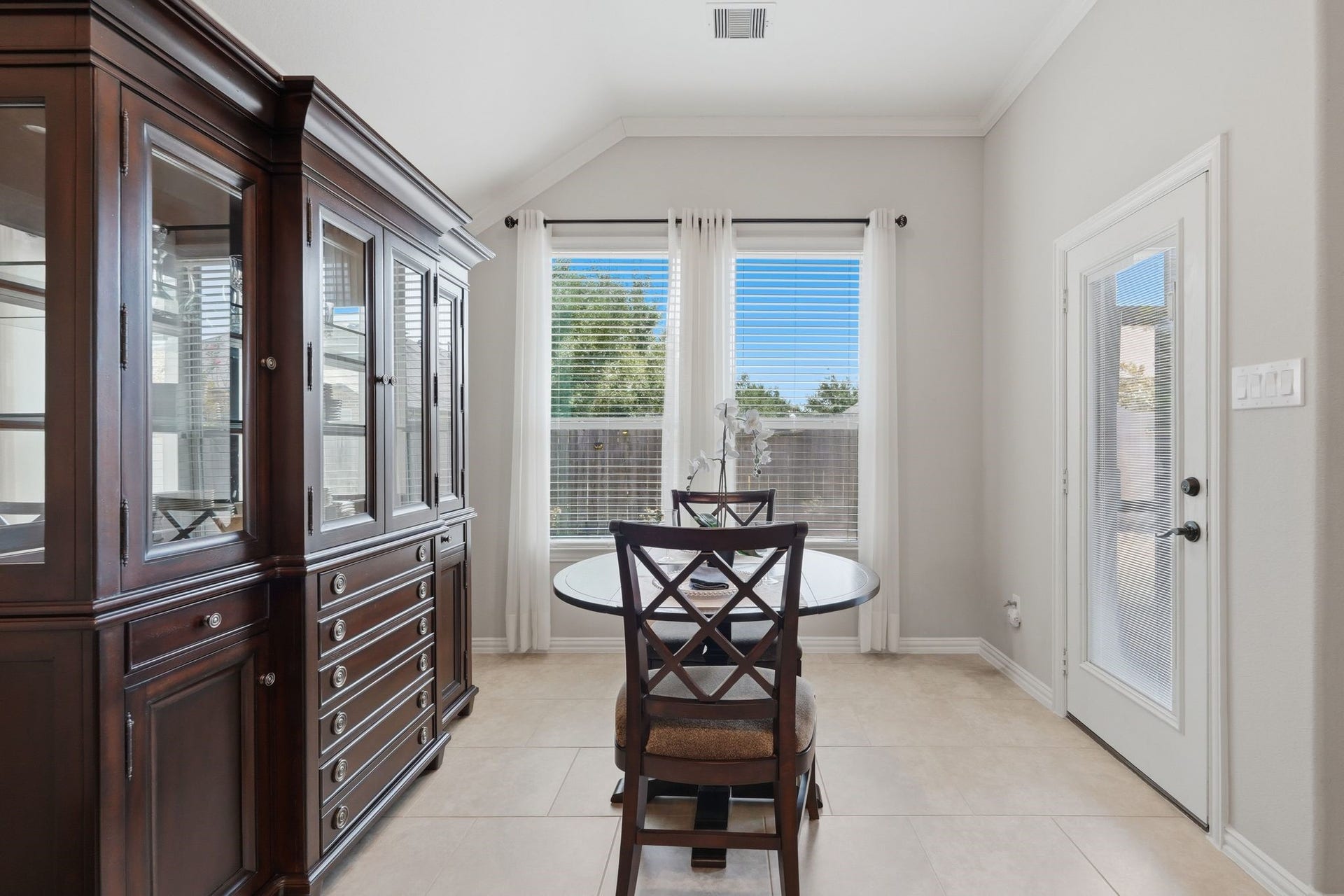 There is plenty of space for a table of up to six in the breakfast area.