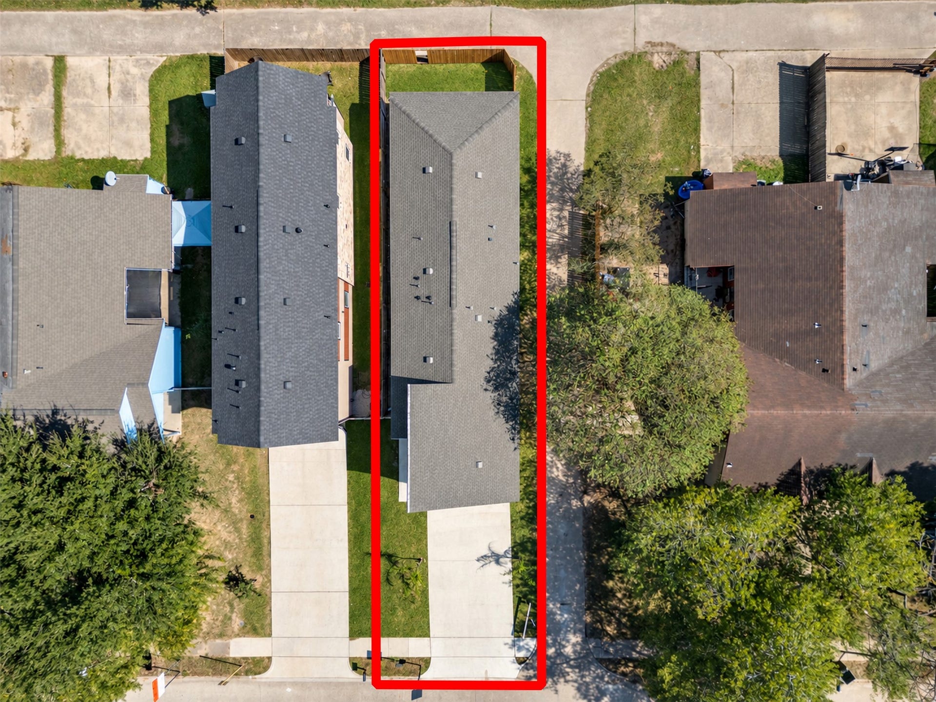 5606 HOLLOW PINES, Houston, TX 77049