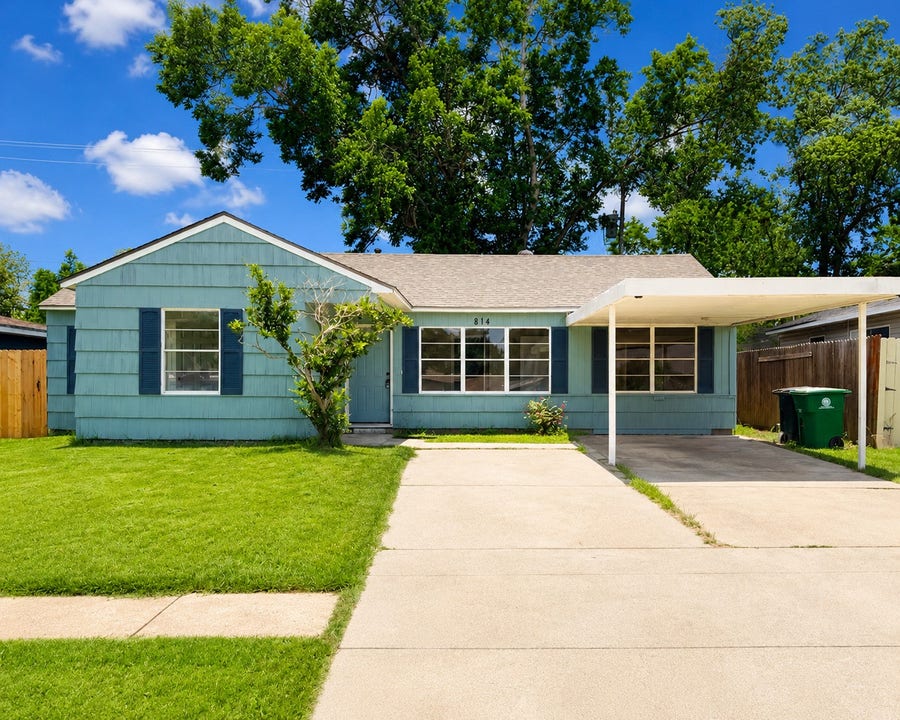 Property photo for 814 Globe Street, Houston, TX