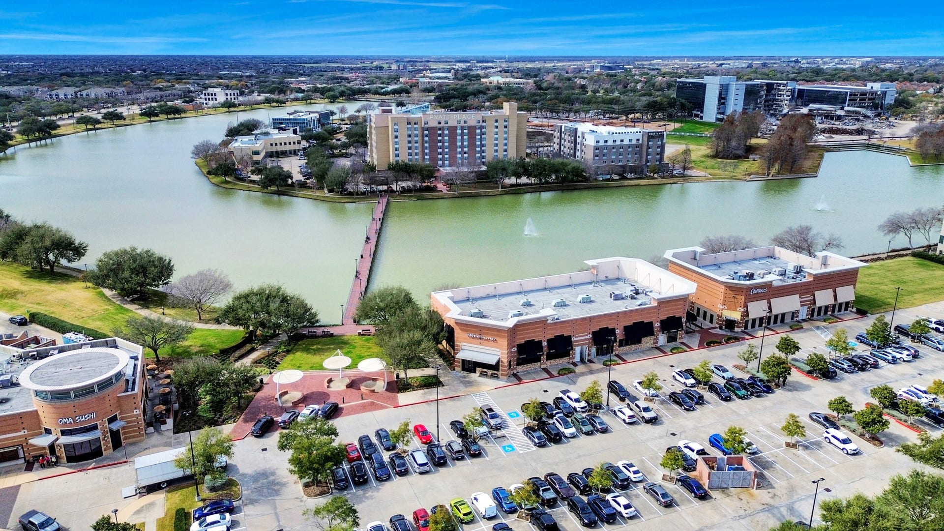 1406 Lake Pointe Parkway, Sugar Land, TX 77478 The walkable environment offers urban convenience within a polished suburban setting, ideal for a low-maintenance, lock-and-leave lifestyle.
