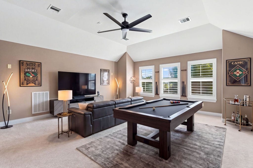 2936 Hawkins Creek Lane, League City, TX 77573 Virtually staged game room/flex space that could be used as a 4th bedroom as well.