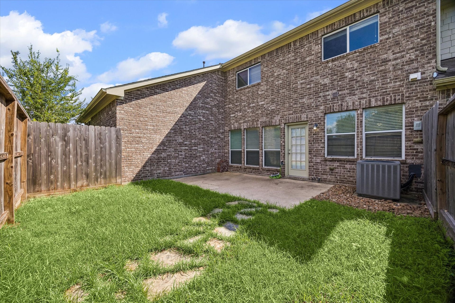 10942 Chazenwood Drive, Houston, TX 77064