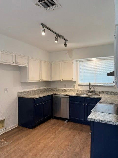 728 Milton Street, Angleton, TX 77515 728 Milton Street, Angleton, TX 77515
