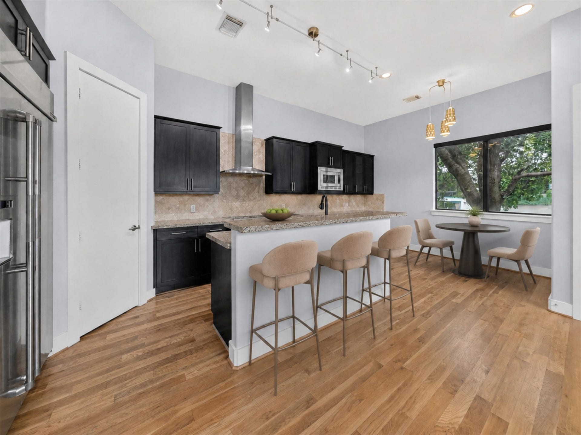 2315 Park Street, Houston, TX 77019 2315 Park Street, Houston, TX 77019