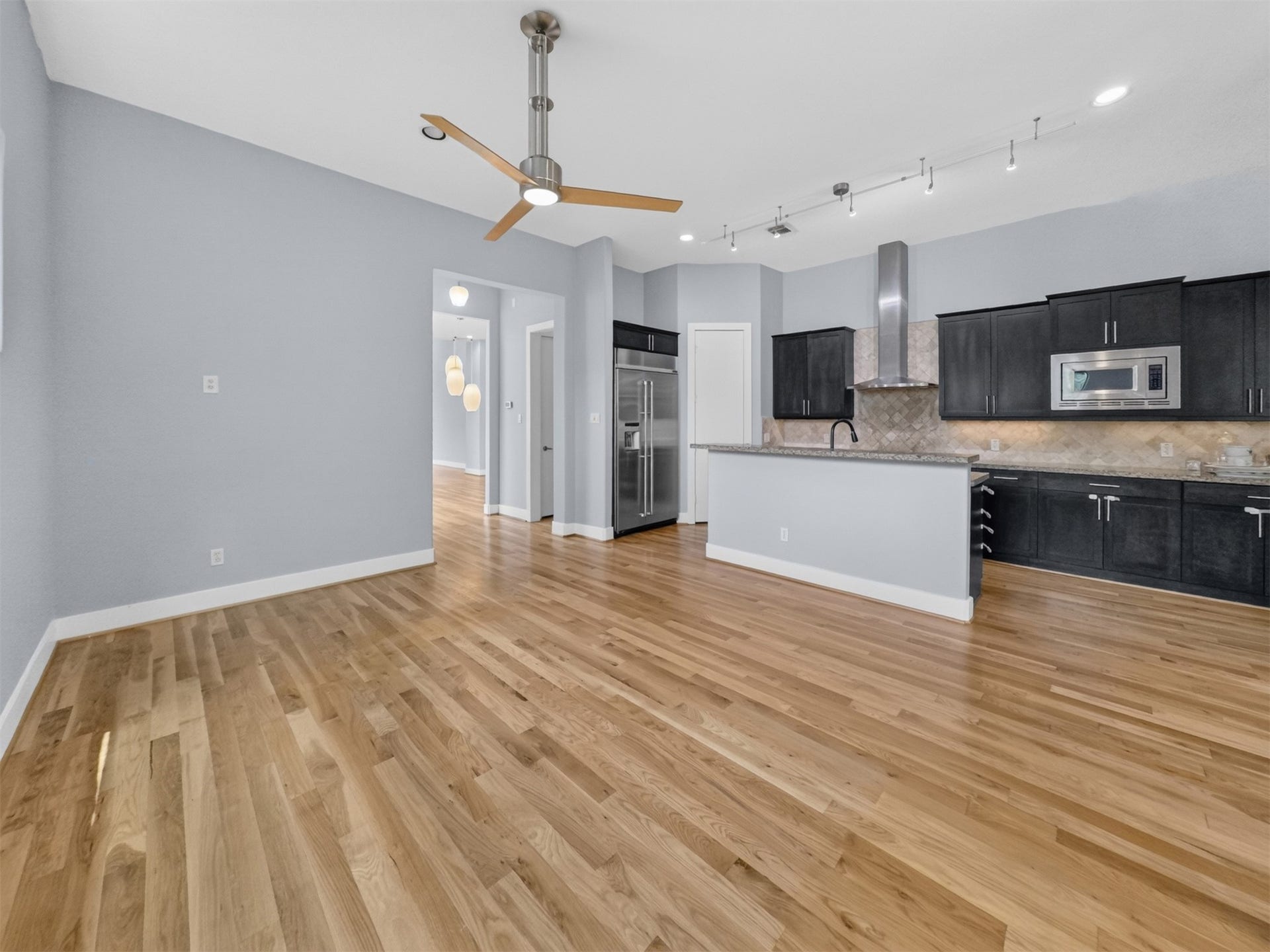 2315 Park Street, Houston, TX 77019 2315 Park Street, Houston, TX 77019