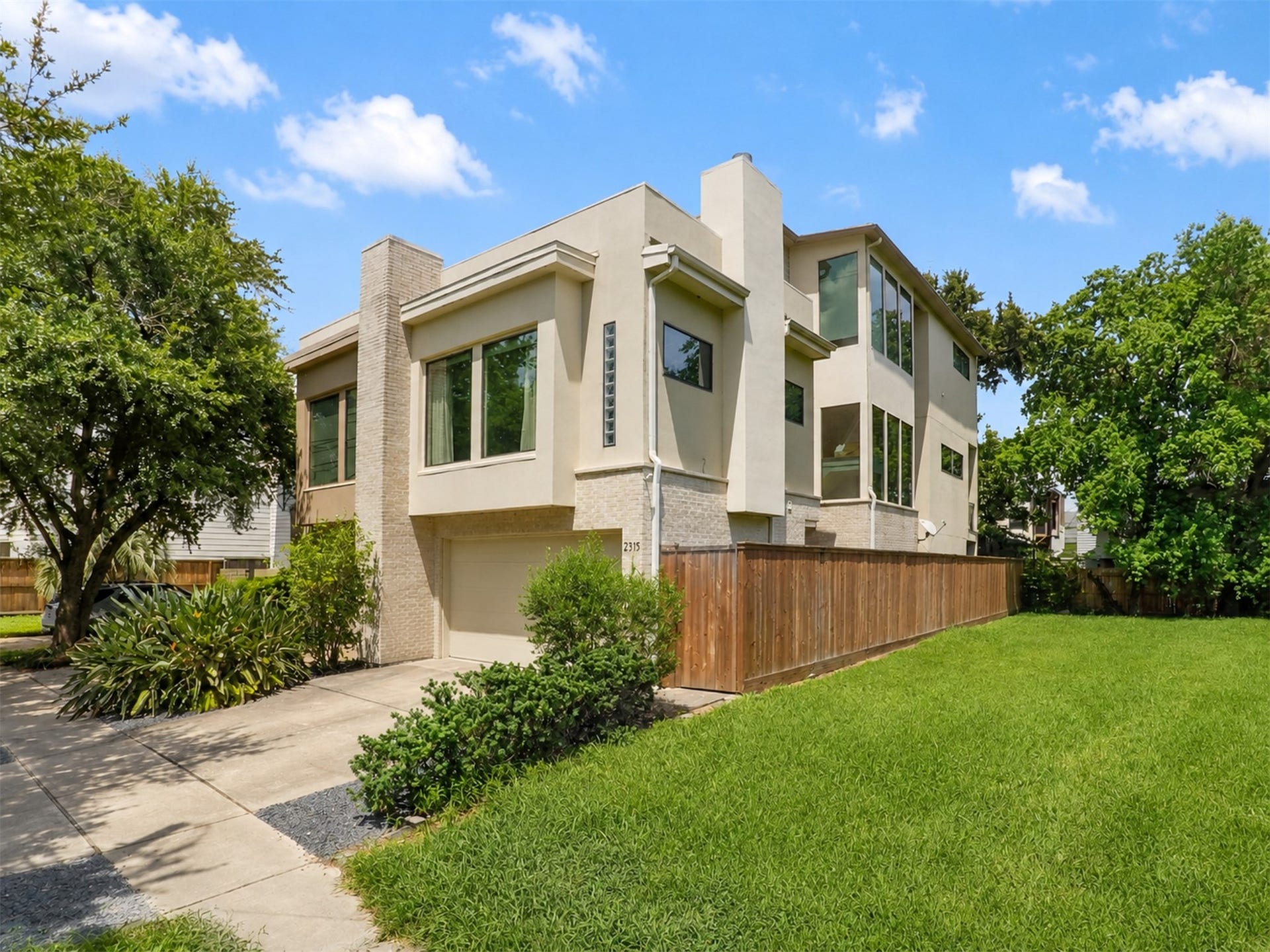 2315 Park Street, Houston, TX 77019 2315 Park Street, Houston, TX 77019