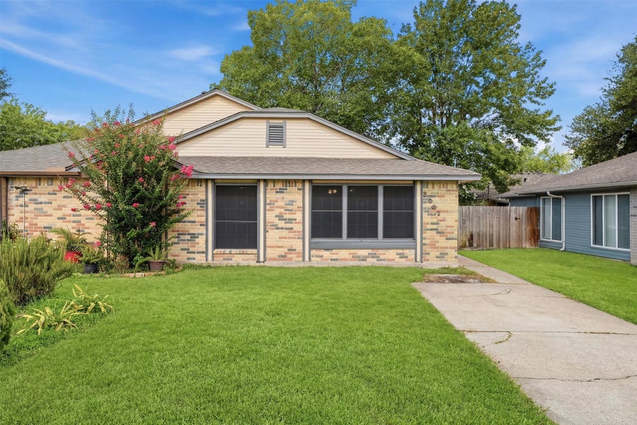 Property photo for 10015 Ridgecoral Drive, Houston, TX