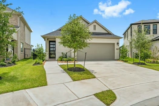 Property photo for 724 Lake Lacosta Drive, Katy, TX