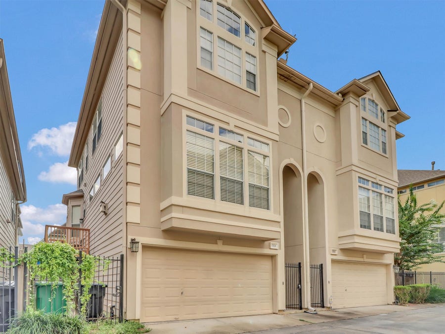 Property photo for 5320 Blossom Street, Houston, TX