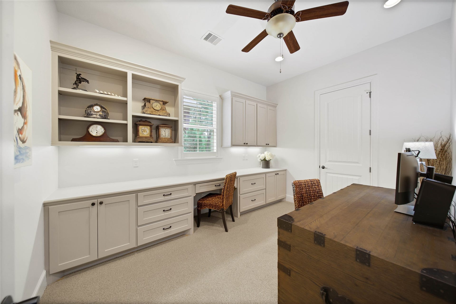 Give the workday a dedicated address within the home. Built-in desks, drawers and shelving create an organized place for projects, planning and the next good idea.