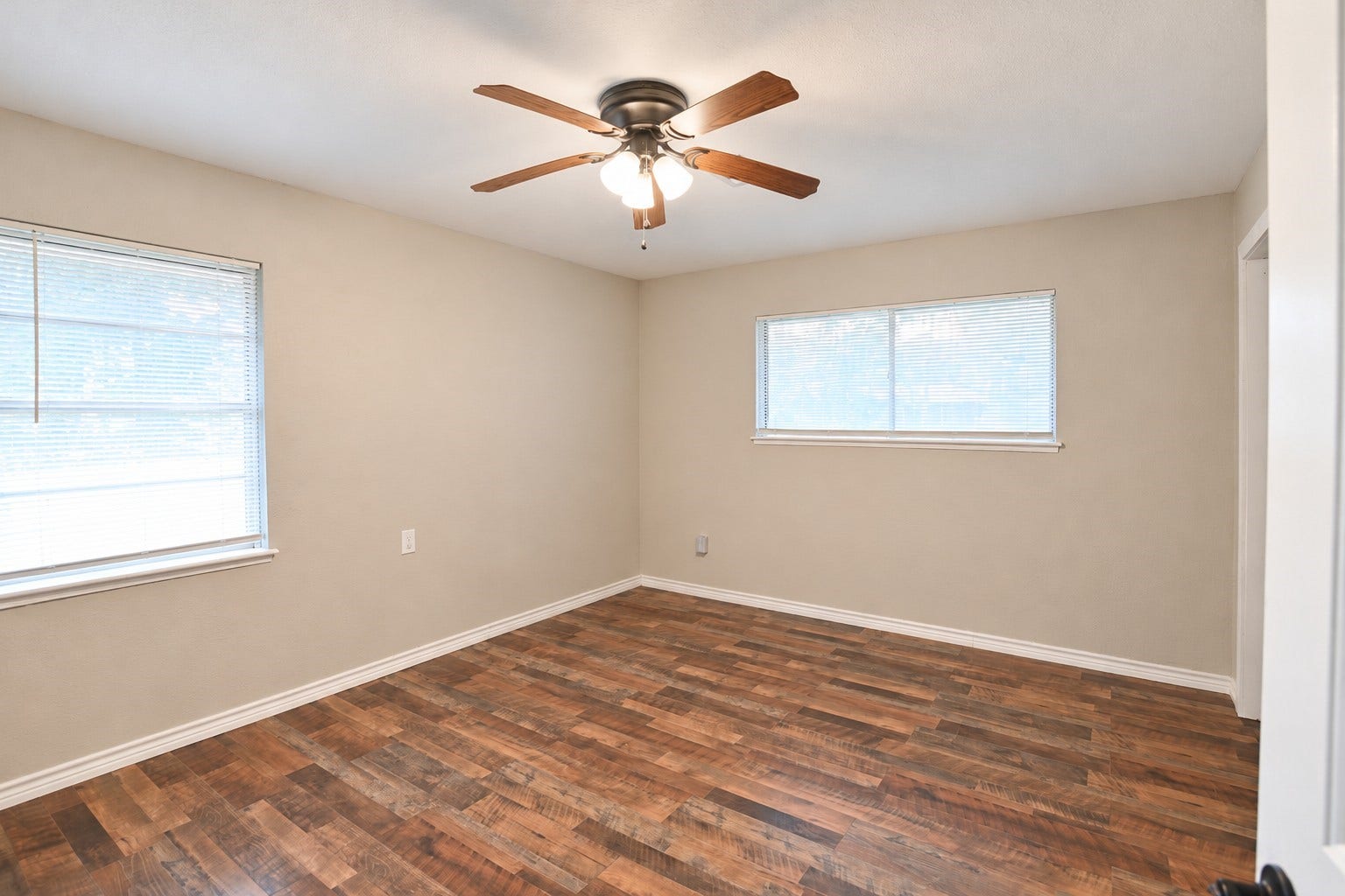 102 S Noble Road, Texas City, TX 77591 102 S Noble Road, Texas City, TX 77591