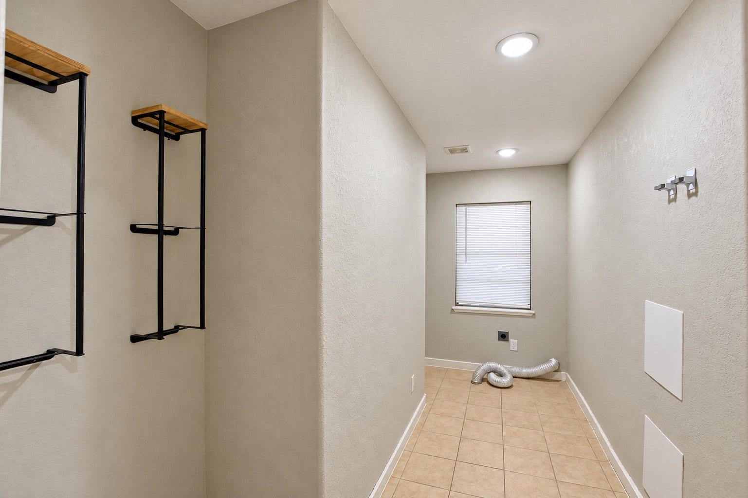 102 S Noble Road, Texas City, TX 77591 102 S Noble Road, Texas City, TX 77591