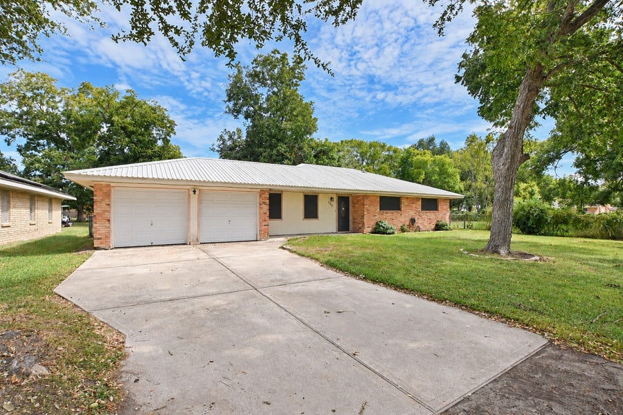 Property photo for 102 S Noble Road, Texas City, TX