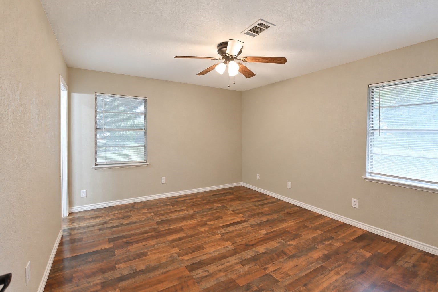 102 S Noble Road, Texas City, TX 77591 102 S Noble Road, Texas City, TX 77591