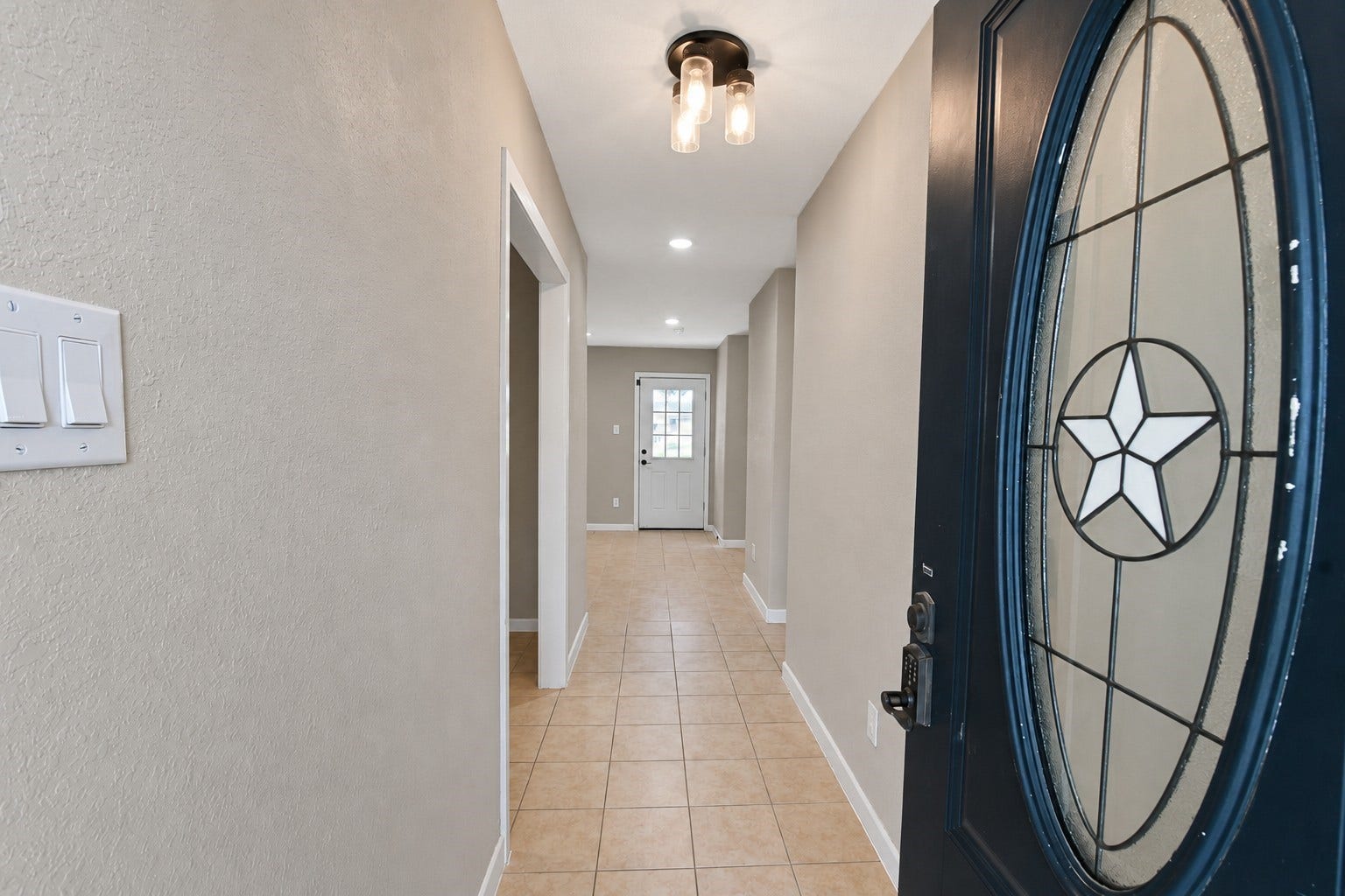 102 S Noble Road, Texas City, TX 77591 102 S Noble Road, Texas City, TX 77591