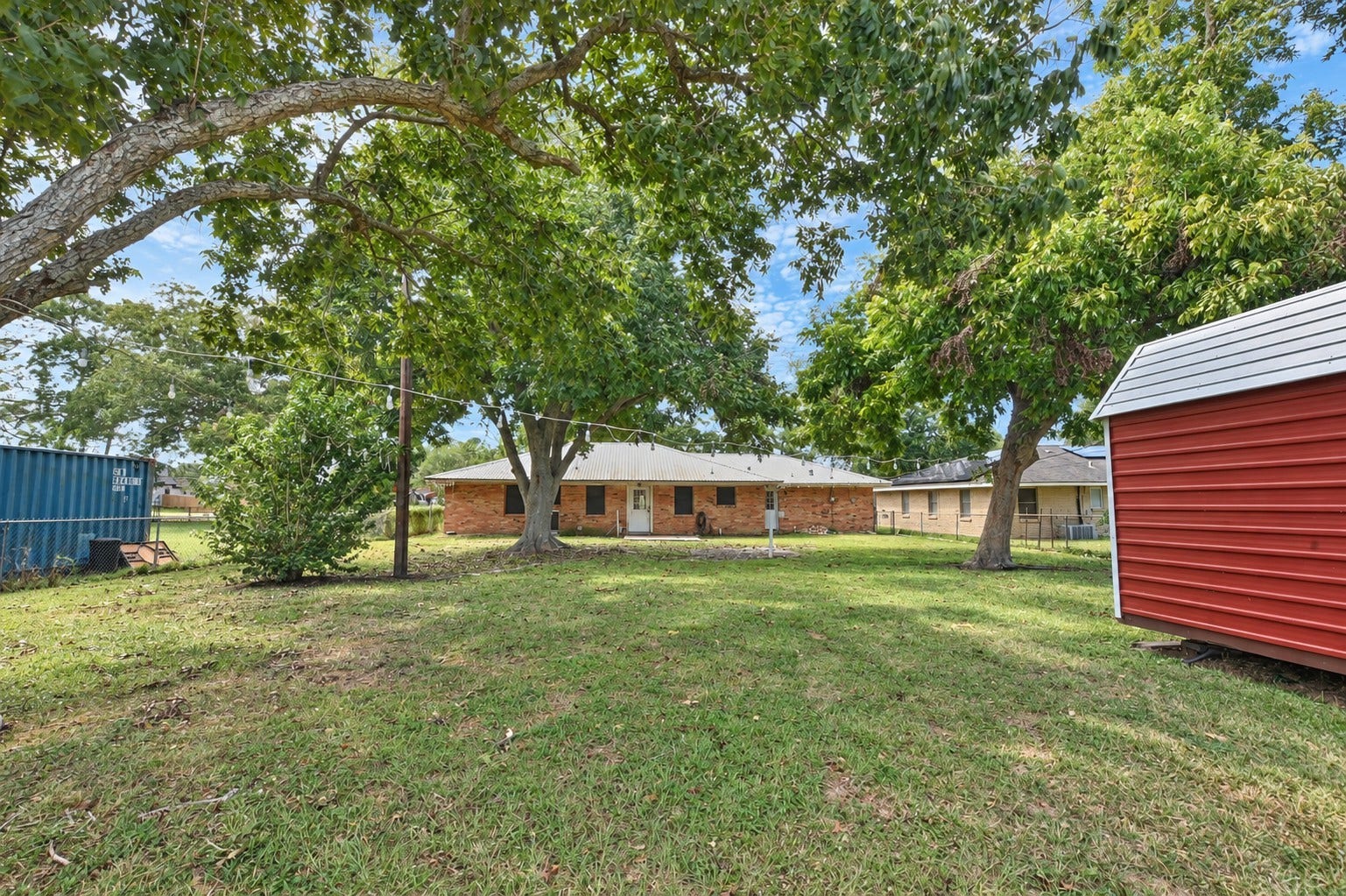 102 S Noble Road, Texas City, TX 77591 102 S Noble Road, Texas City, TX 77591