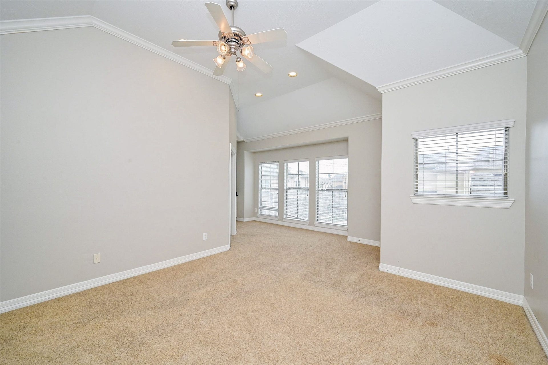 7933 Telluride Drive, Houston, TX 77040 7933 Telluride Drive, Houston, TX 77040