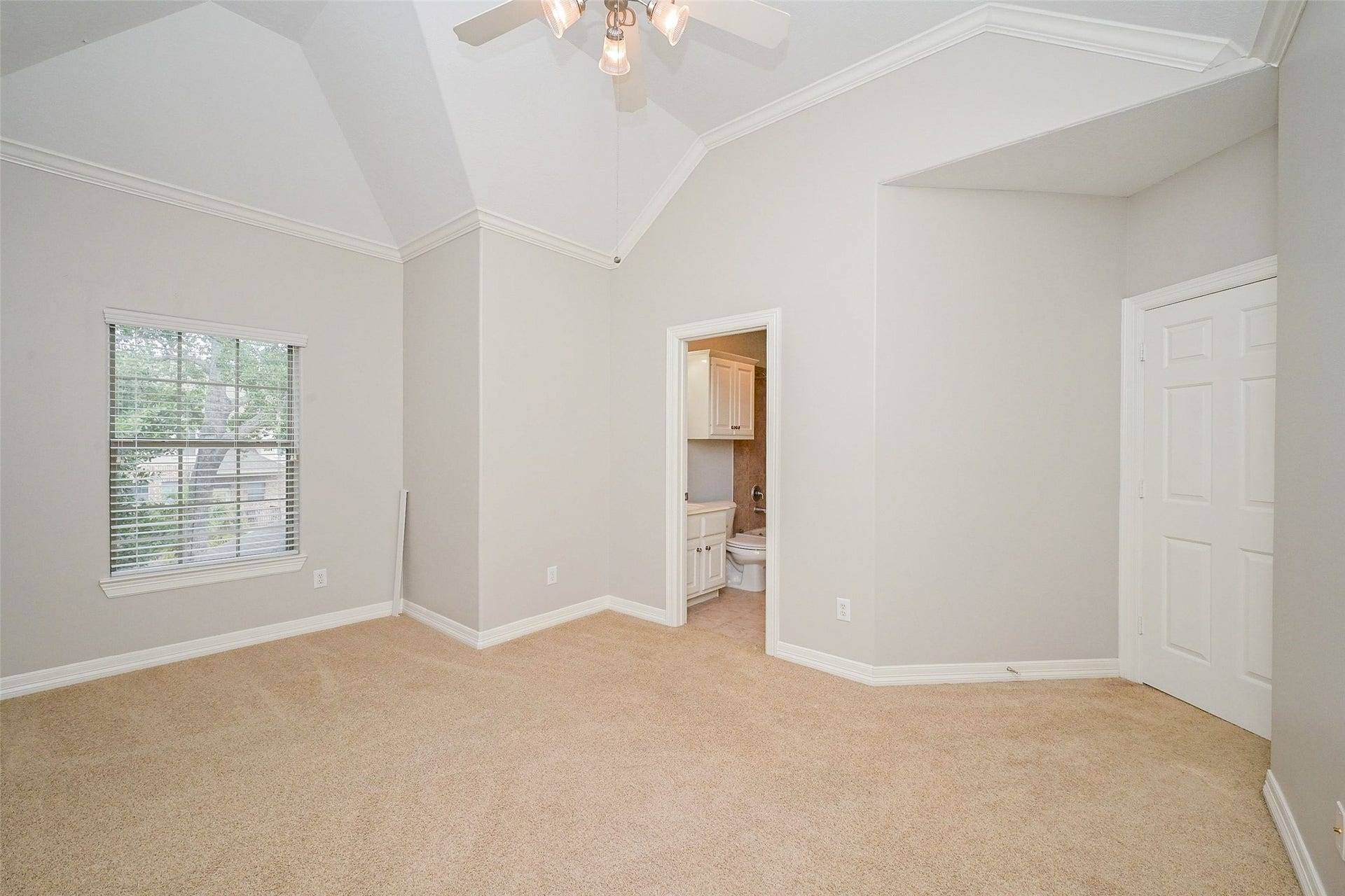 7933 Telluride Drive, Houston, TX 77040 7933 Telluride Drive, Houston, TX 77040