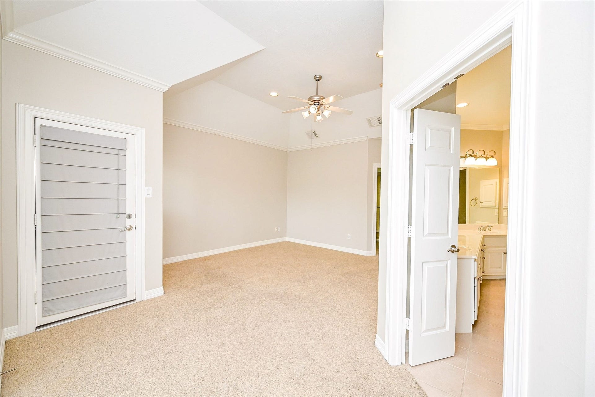 7933 Telluride Drive, Houston, TX 77040 7933 Telluride Drive, Houston, TX 77040
