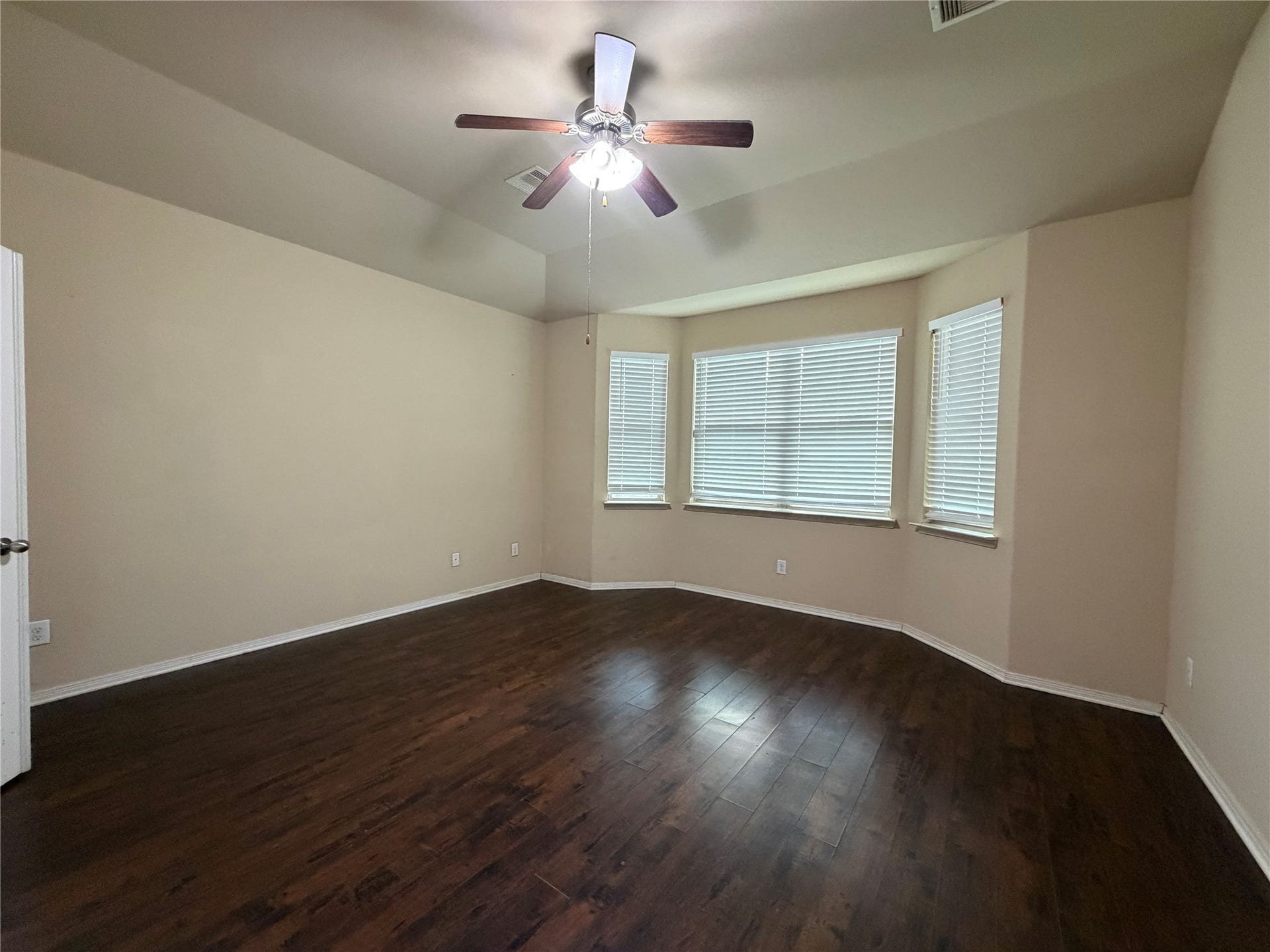2810 Seabold Drive, Missouri City, TX 77459 Large master bedroom
