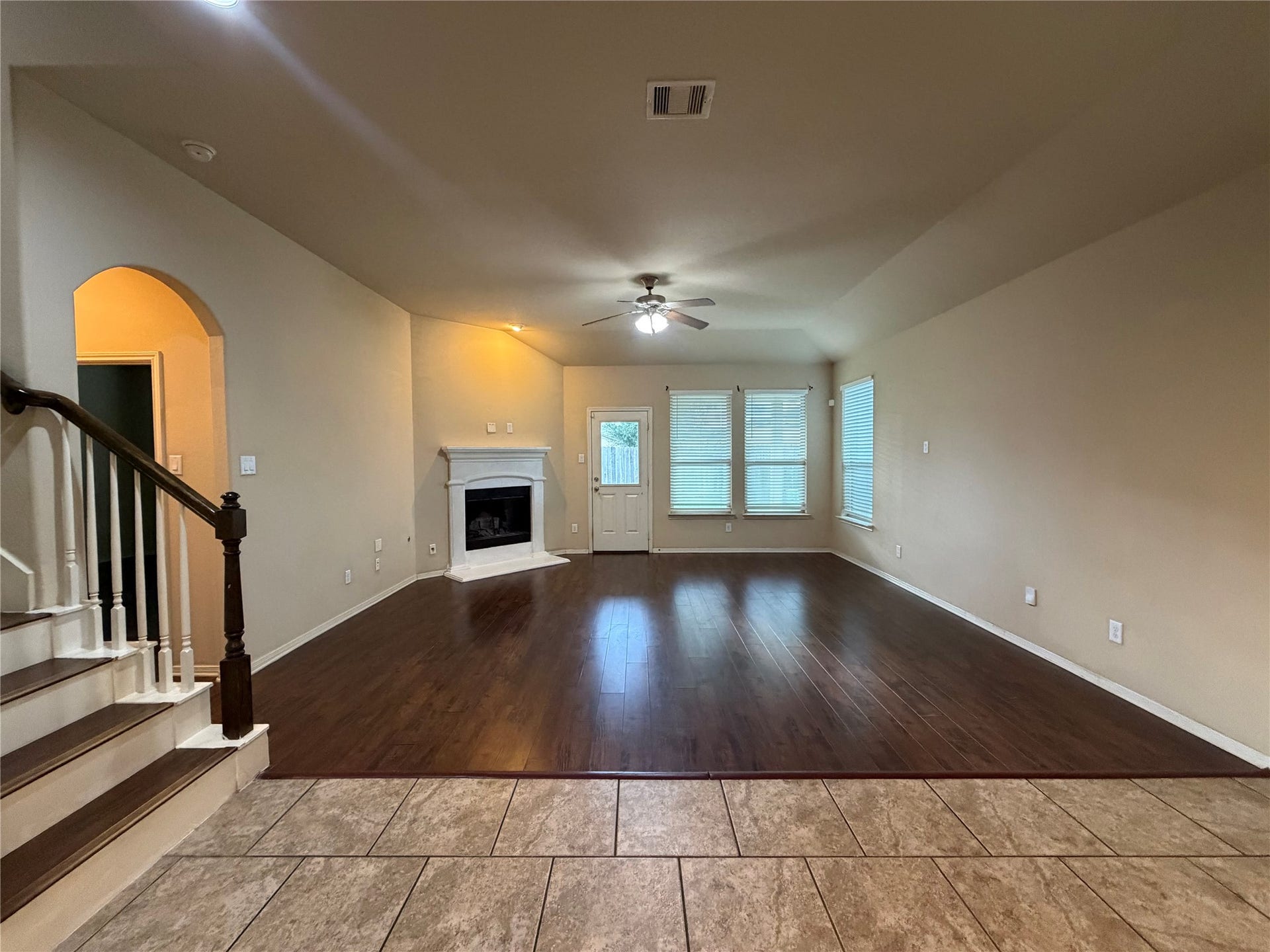 2810 Seabold Drive, Missouri City, TX 77459 Family room