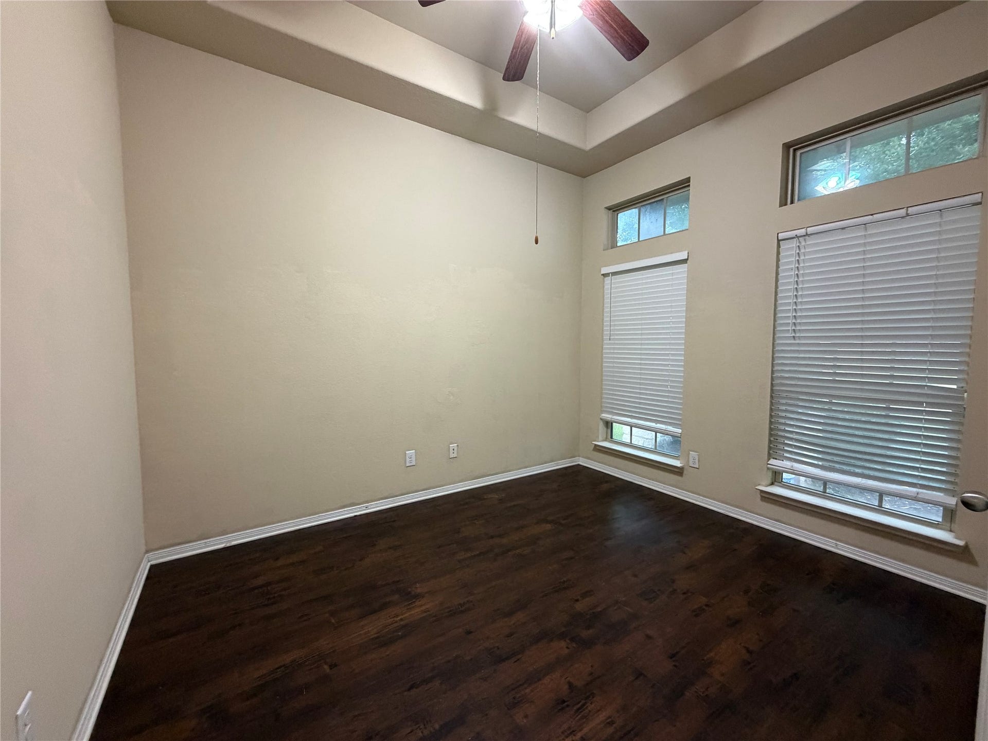 2810 Seabold Drive, Missouri City, TX 77459 Home office downstairs