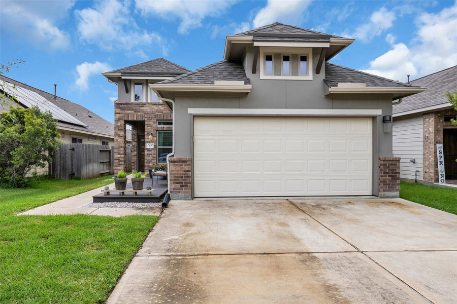 Property photo for 2930 Yaupon Grove Lane, Conroe, TX