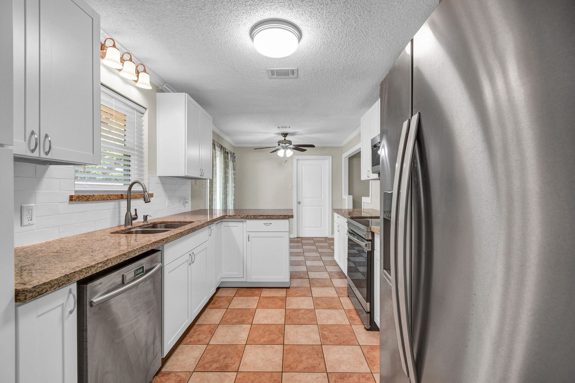 152 Cannon Street, Clute, TX 77531 152 Cannon Street, Clute, TX 77531