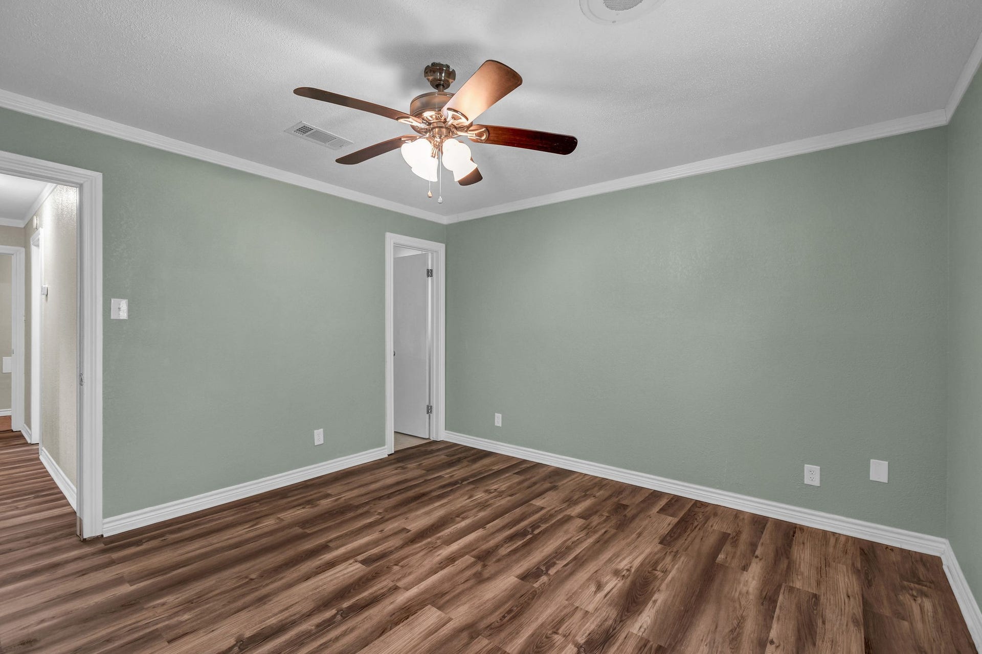 152 Cannon Street, Clute, TX 77531 152 Cannon Street, Clute, TX 77531