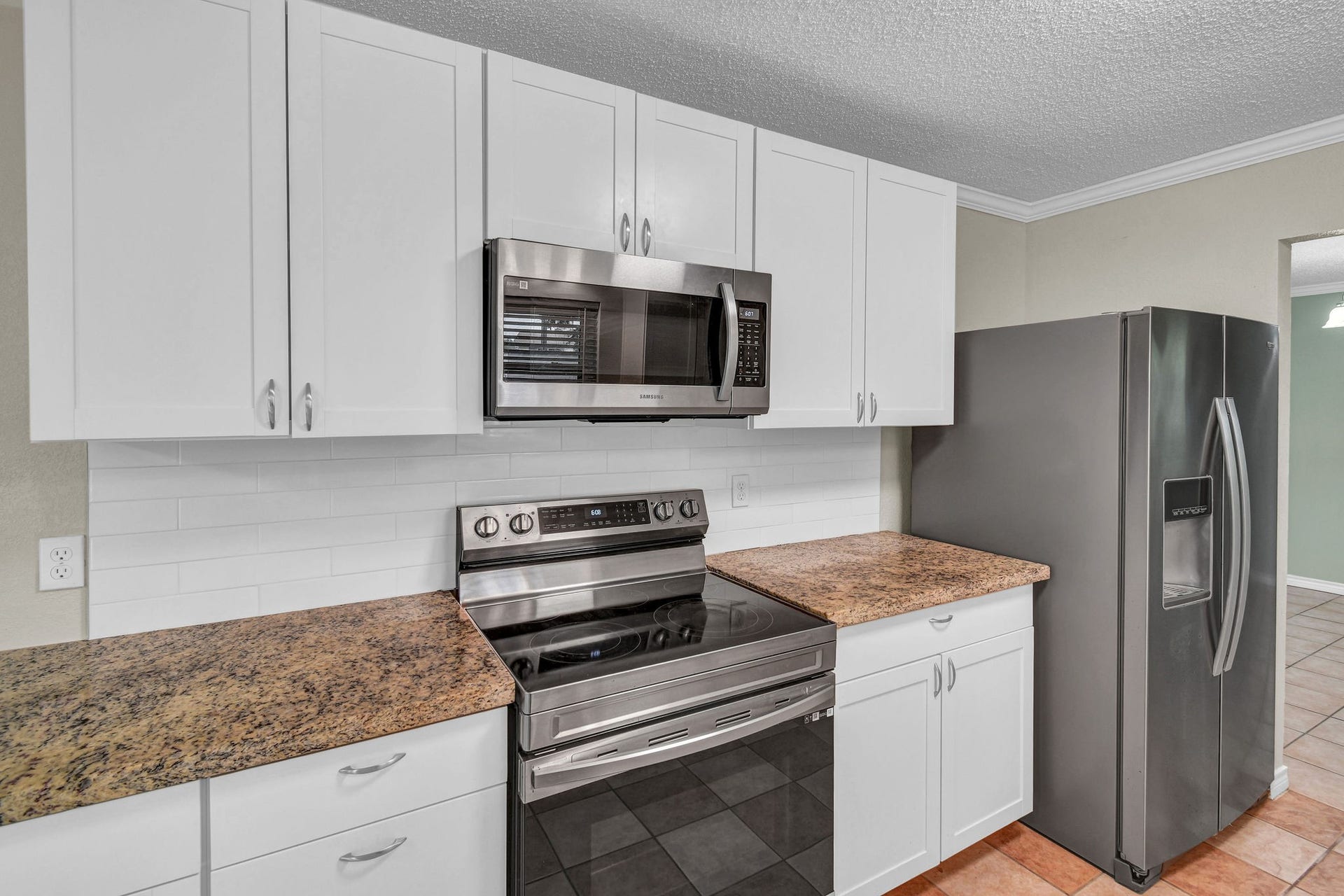 152 Cannon Street, Clute, TX 77531 152 Cannon Street, Clute, TX 77531