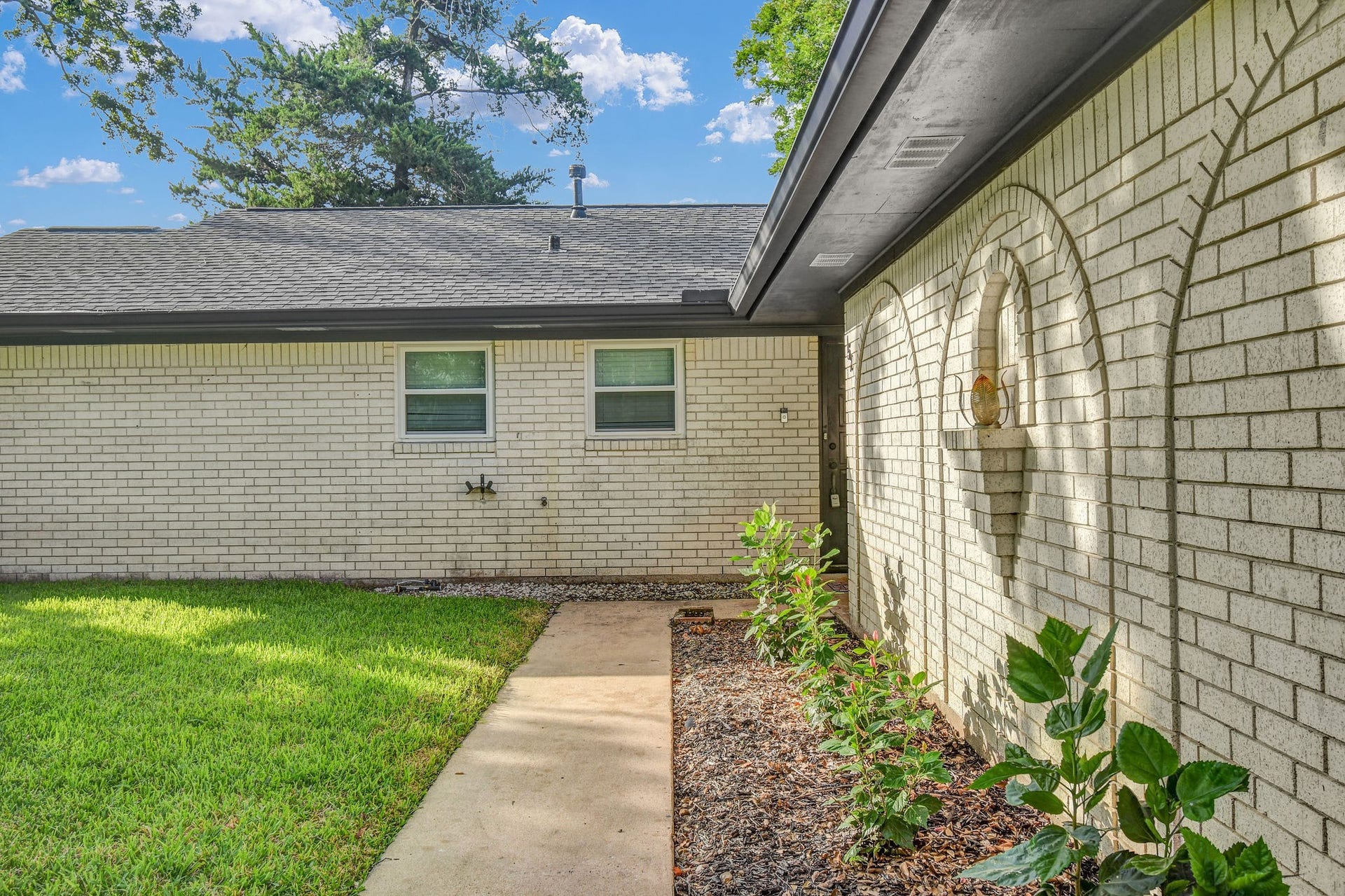 152 Cannon Street, Clute, TX 77531 152 Cannon Street, Clute, TX 77531