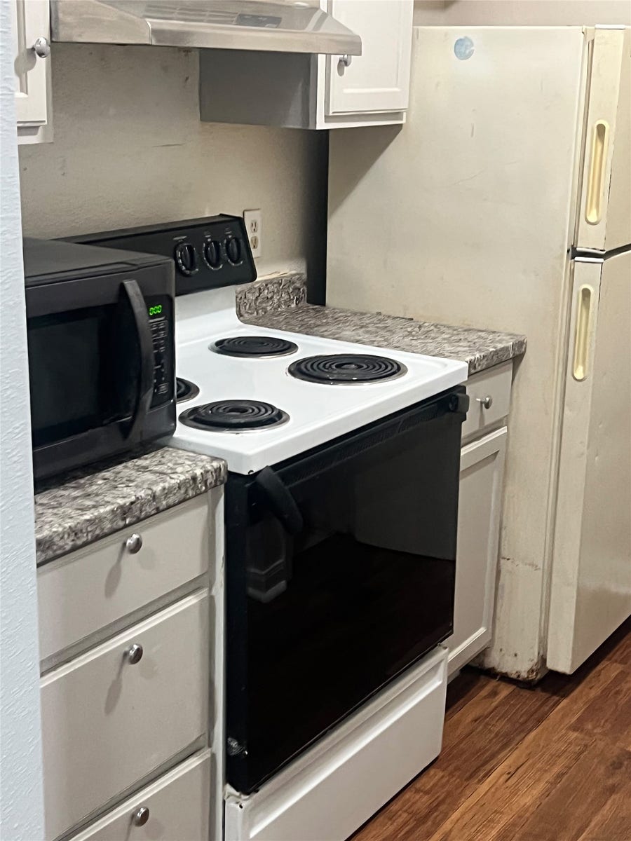 Property photo for 12500 Sandpiper Drive, #28, Houston, TX