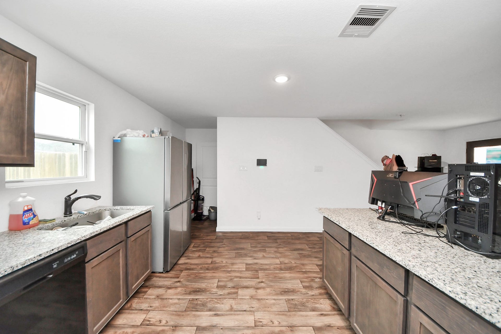16923 Marie Village Drive, Conroe, TX 77306