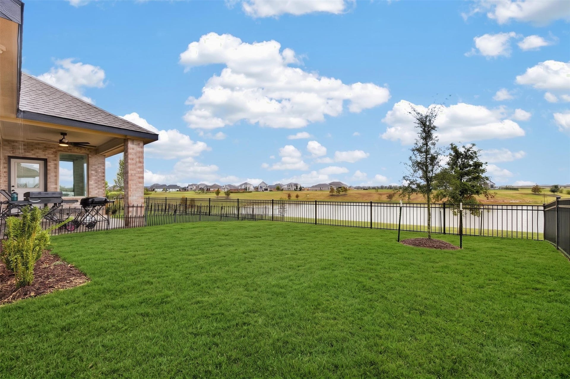 27539 Aster Green, Katy, TX 77493 27539 Aster Green, Katy, TX 77493
