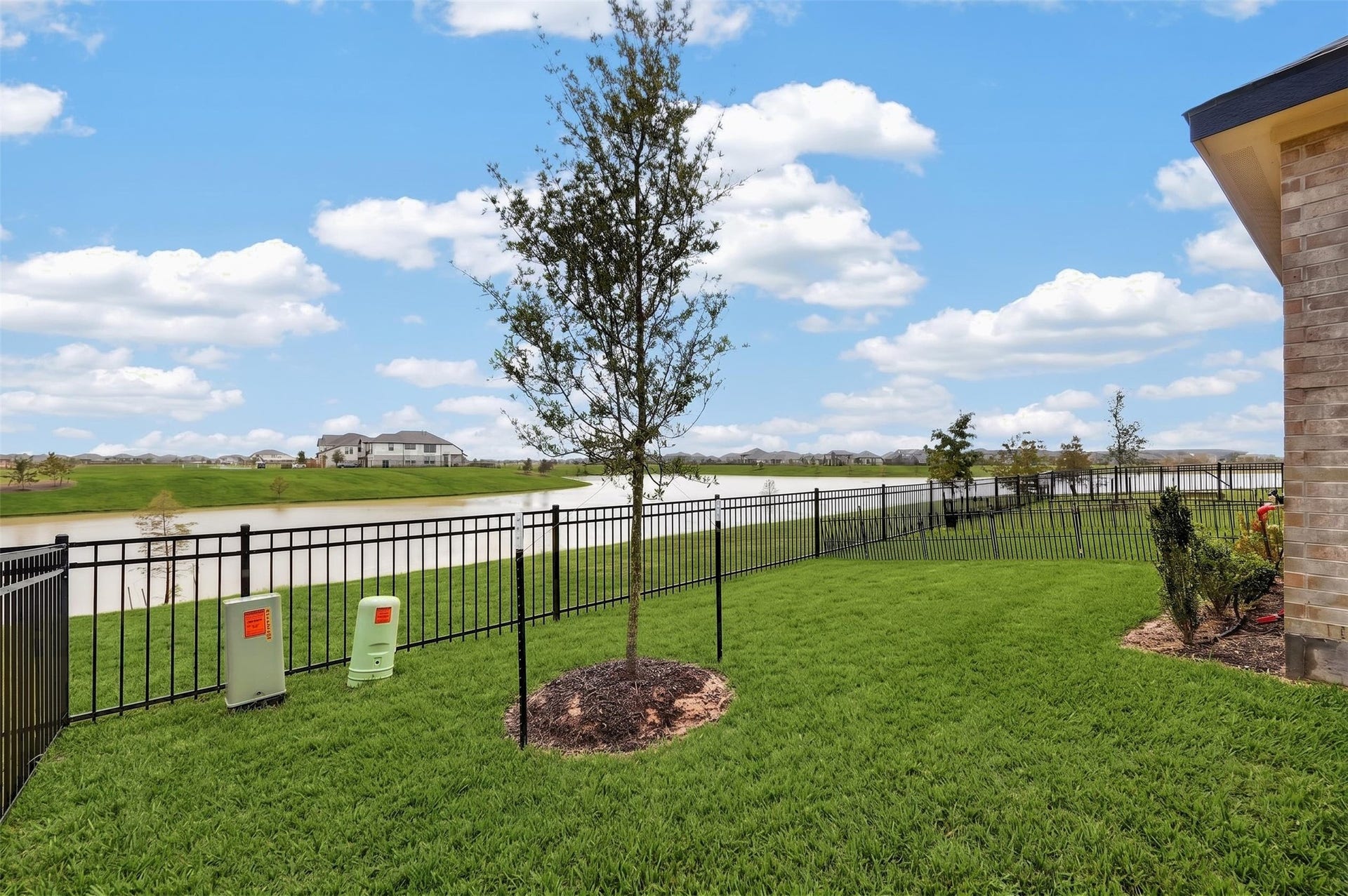 27539 Aster Green, Katy, TX 77493 27539 Aster Green, Katy, TX 77493