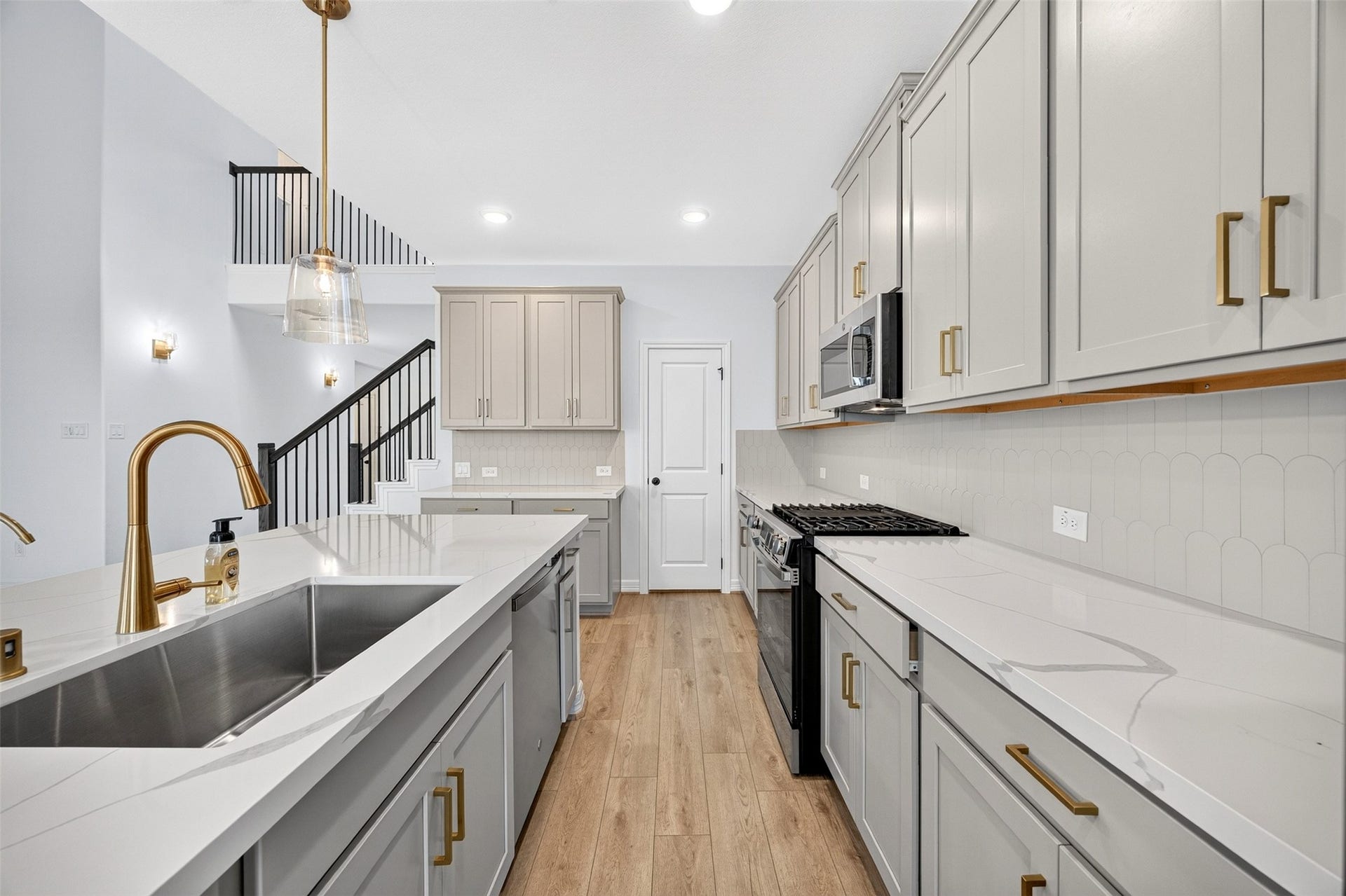 27539 Aster Green, Katy, TX 77493 27539 Aster Green, Katy, TX 77493