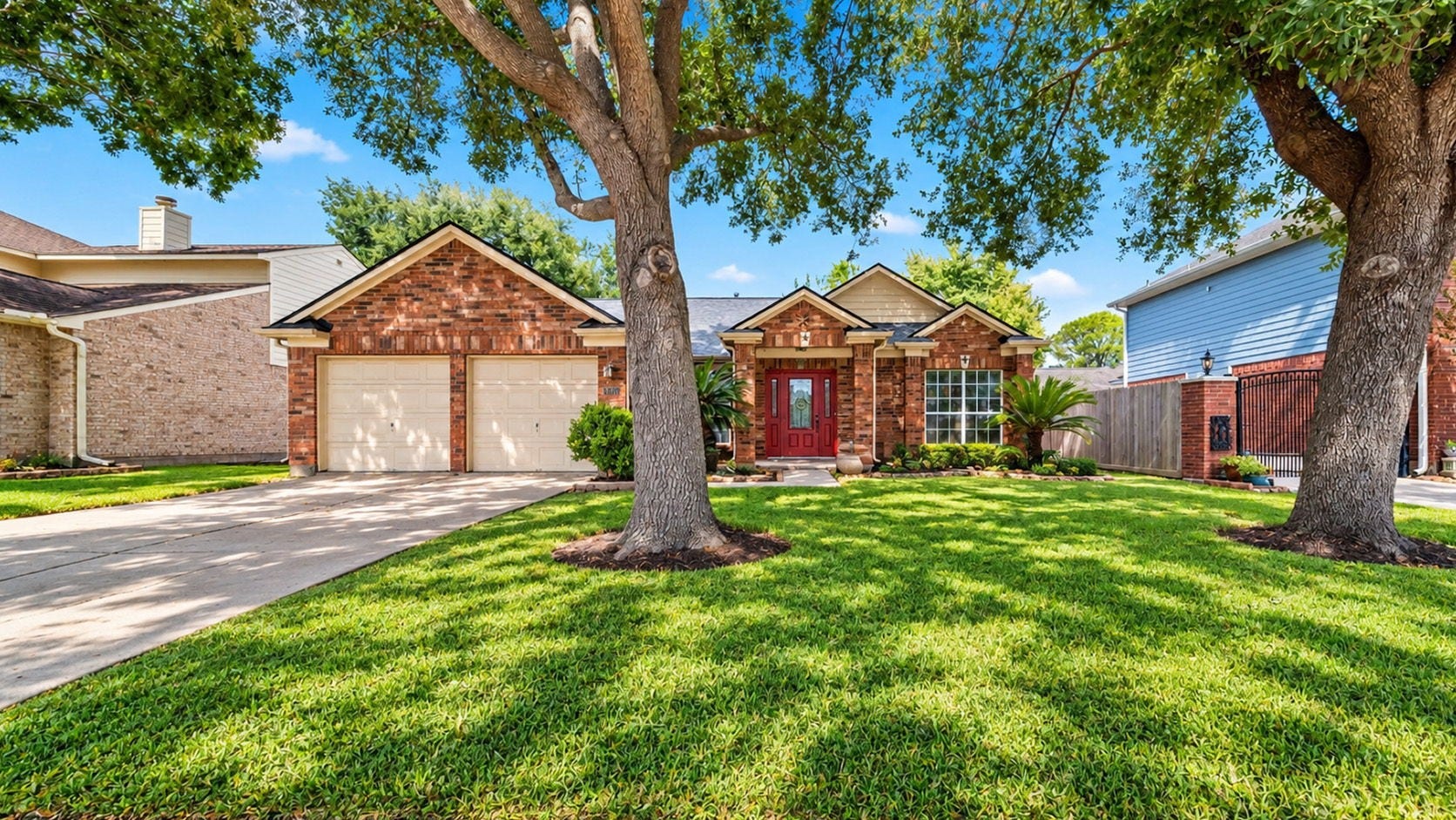 7035 Redwood Falls Drive, Pasadena, TX 77505 7035 Redwood Falls Drive, Pasadena, TX 77505