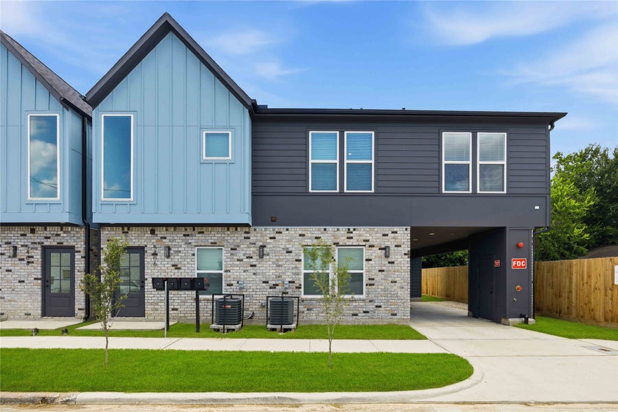 Property photo for 5406 San Jose Street, #B1, Houston, TX