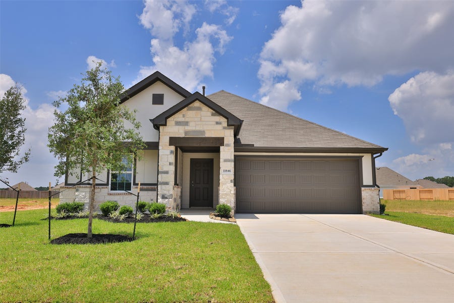 Property photo for 11846 Stratosphere Street, Conroe, TX