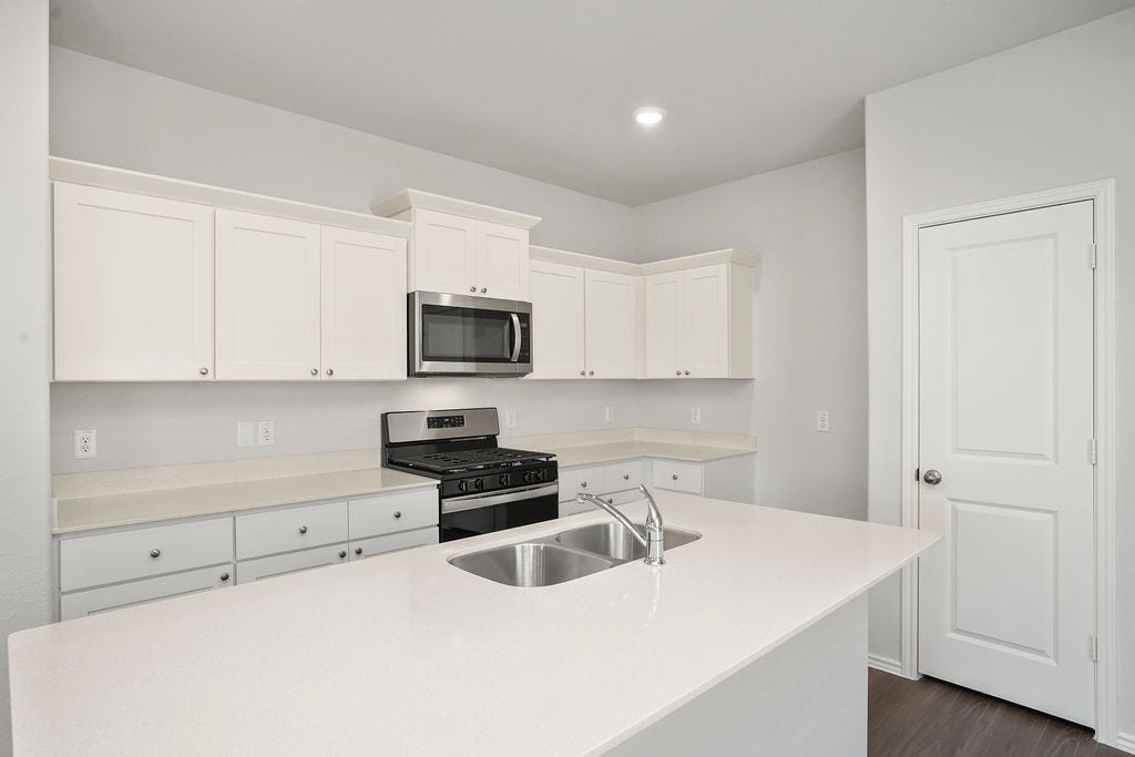 3069 Wood Lily Drive, Brookshire, TX 77423 Photos may be representative of the floor plan and not the exact home. Finishes, layout, and features of the actual property for lease may vary.
